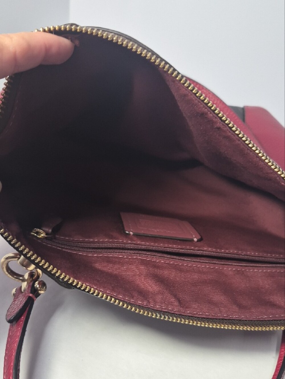 Coach Signature Satchel with Red Trim and Gold Hardware - Picture 7 of 9